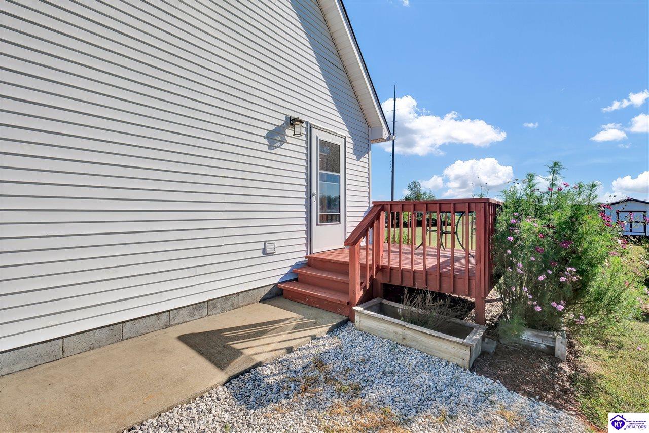 22 Brenda Jean Street Property Photo 24