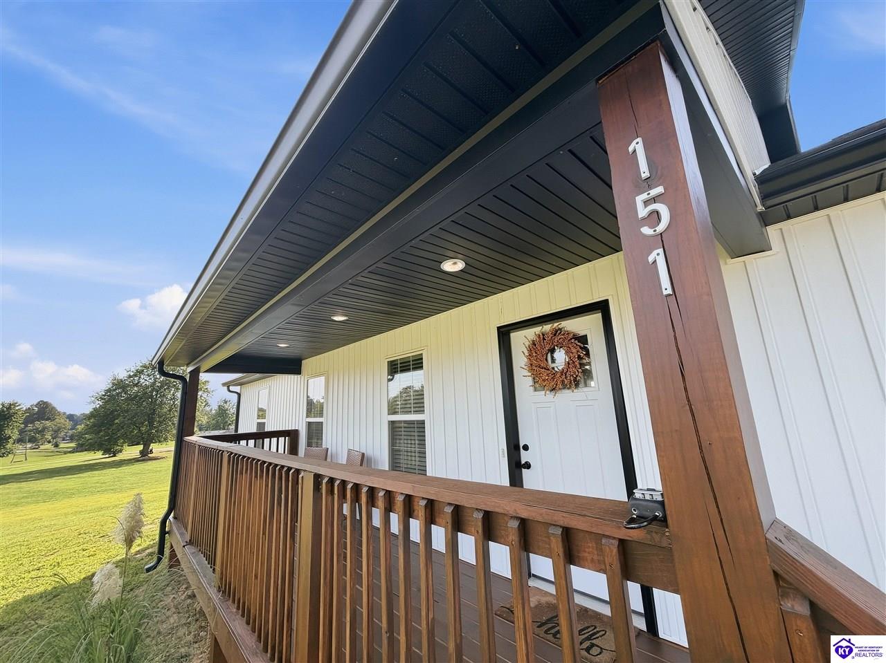 151 Thad Redmon Road Property Photo 4