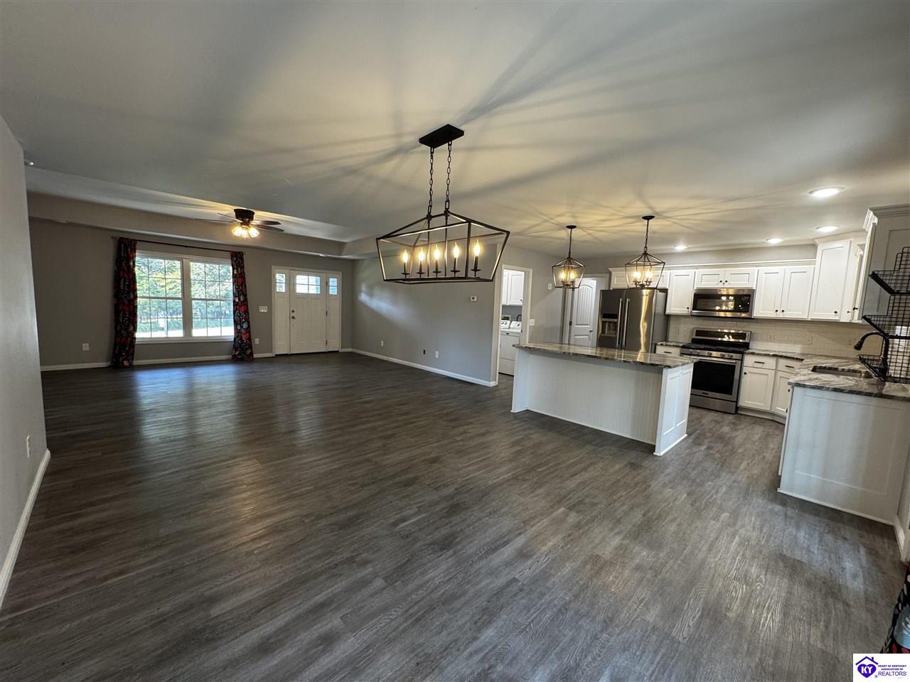 649 Fairway Drive Property Photo 12