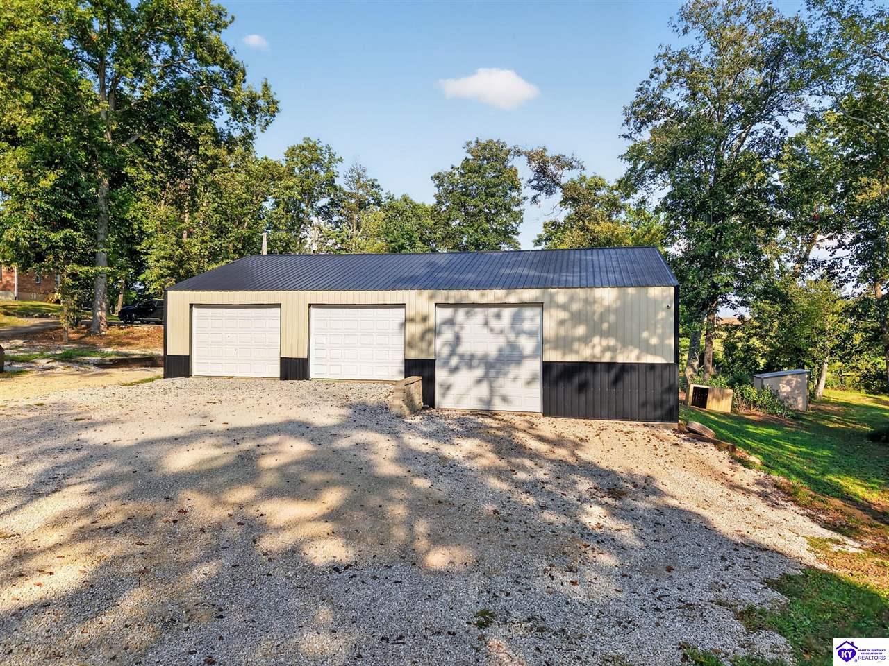 1170 Hansborough Road Property Photo 2
