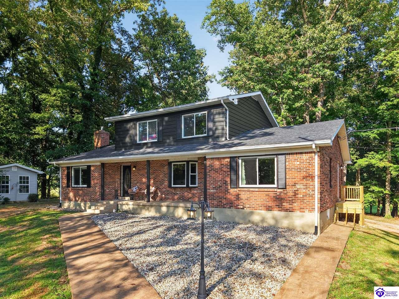 1170 Hansborough Road Property Photo 4
