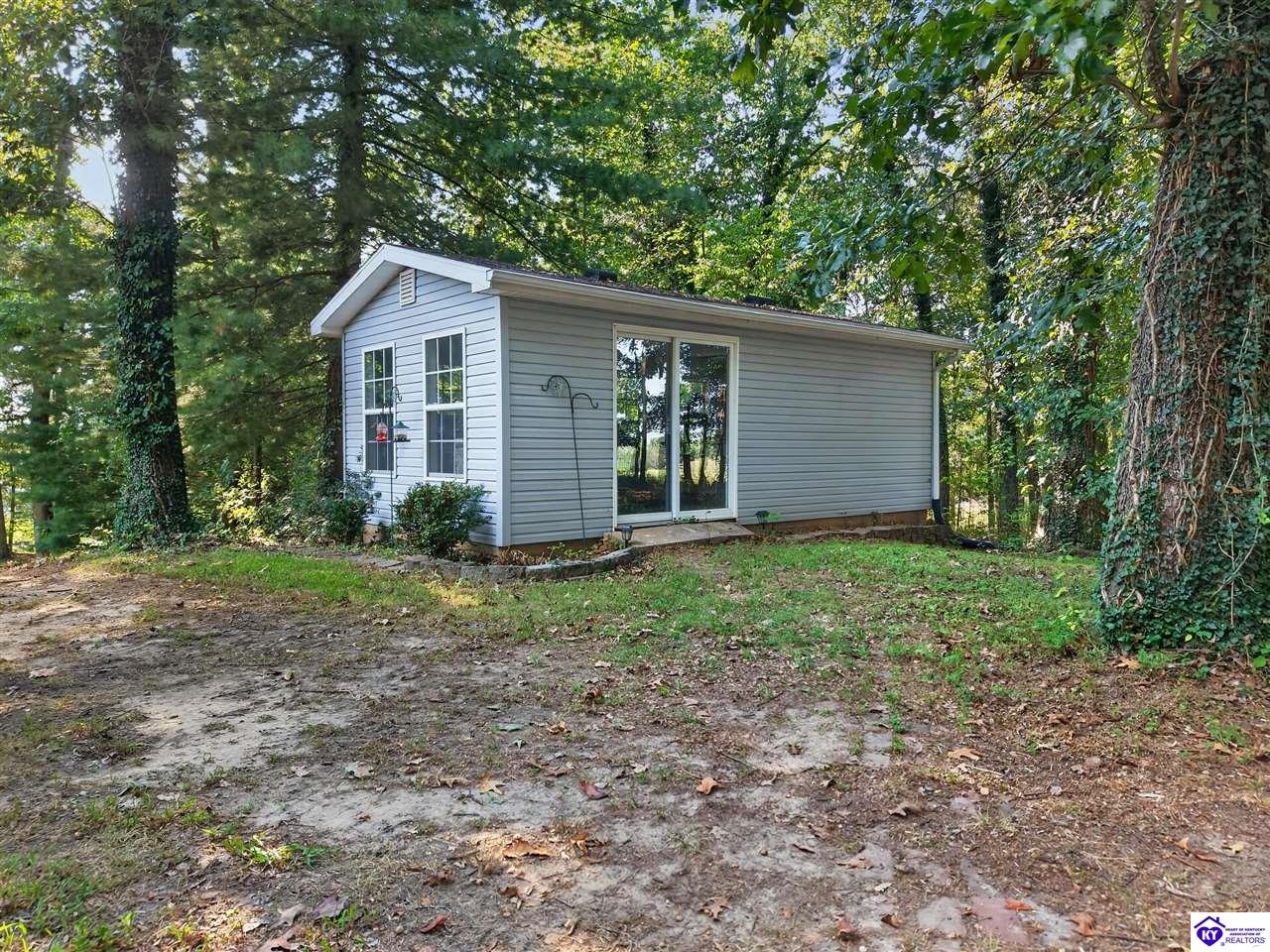 1170 Hansborough Road Property Photo 8