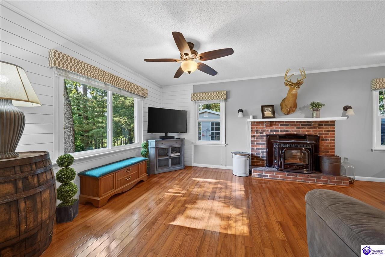 1170 Hansborough Road Property Photo 11