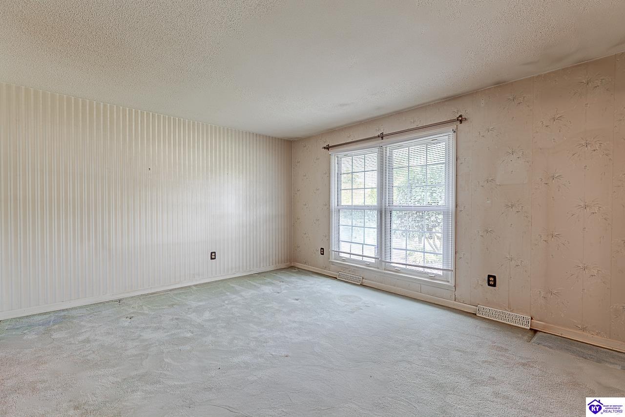 930 Robin Circle Property Photo 20