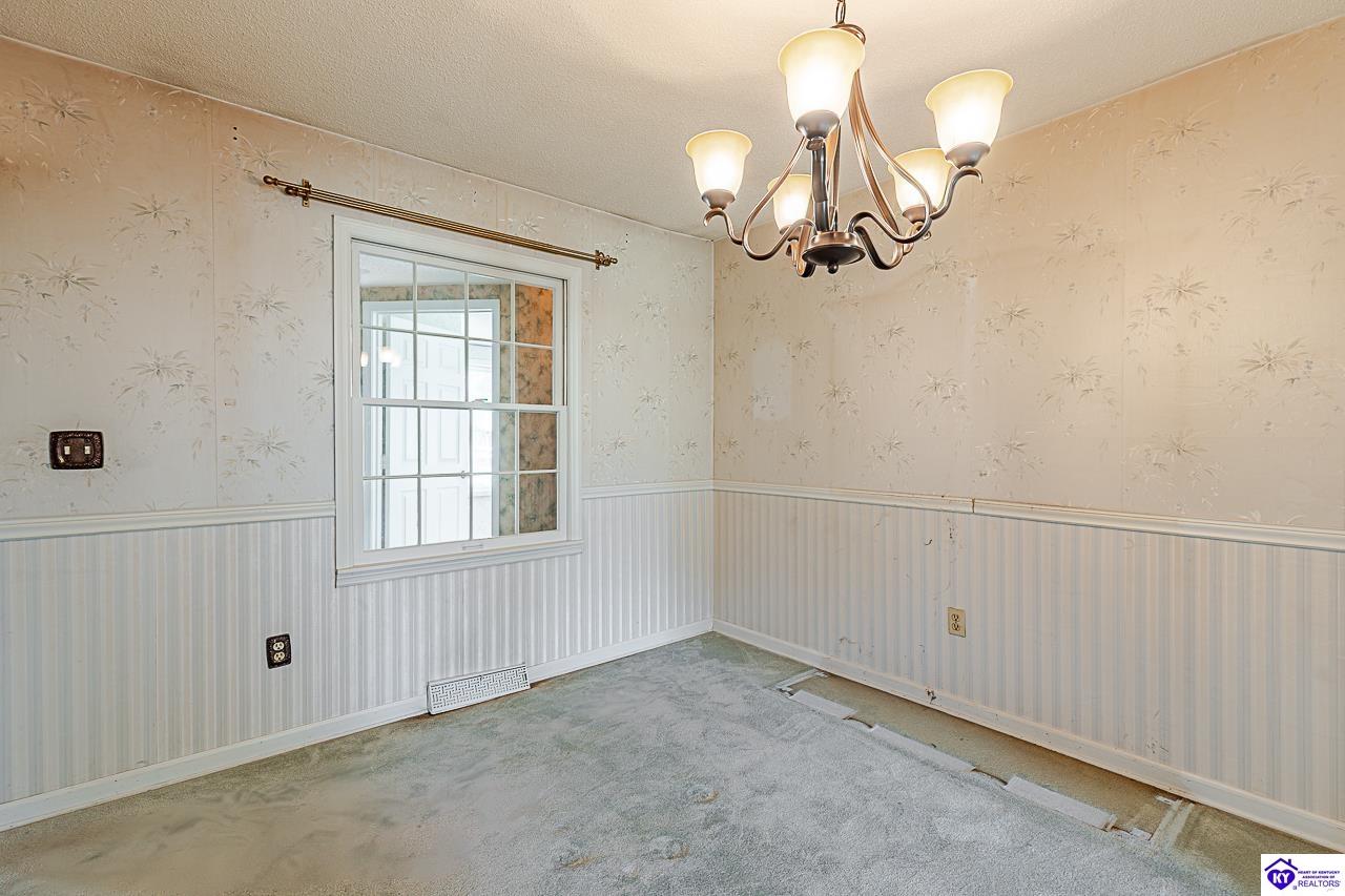 930 Robin Circle Property Photo 22