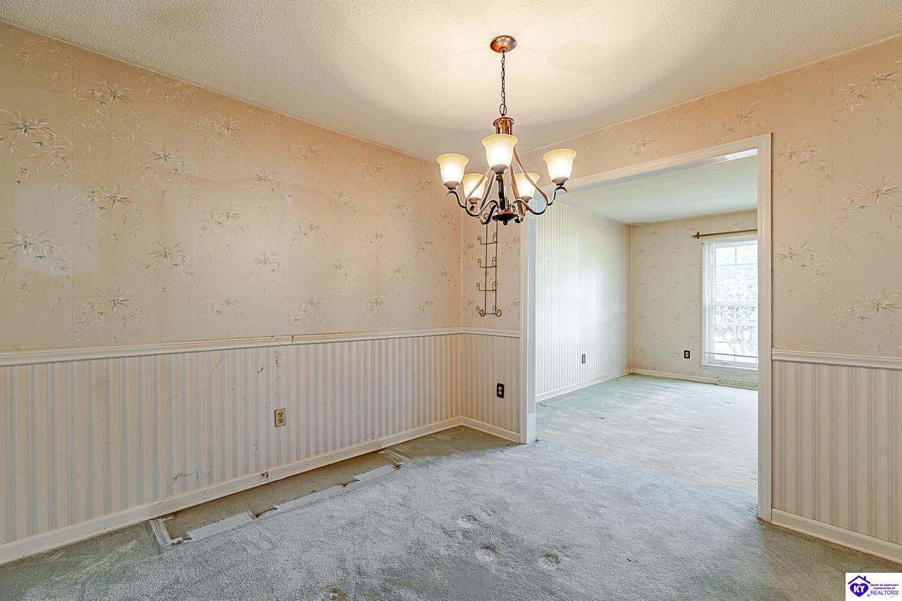 930 Robin Circle Property Photo 23