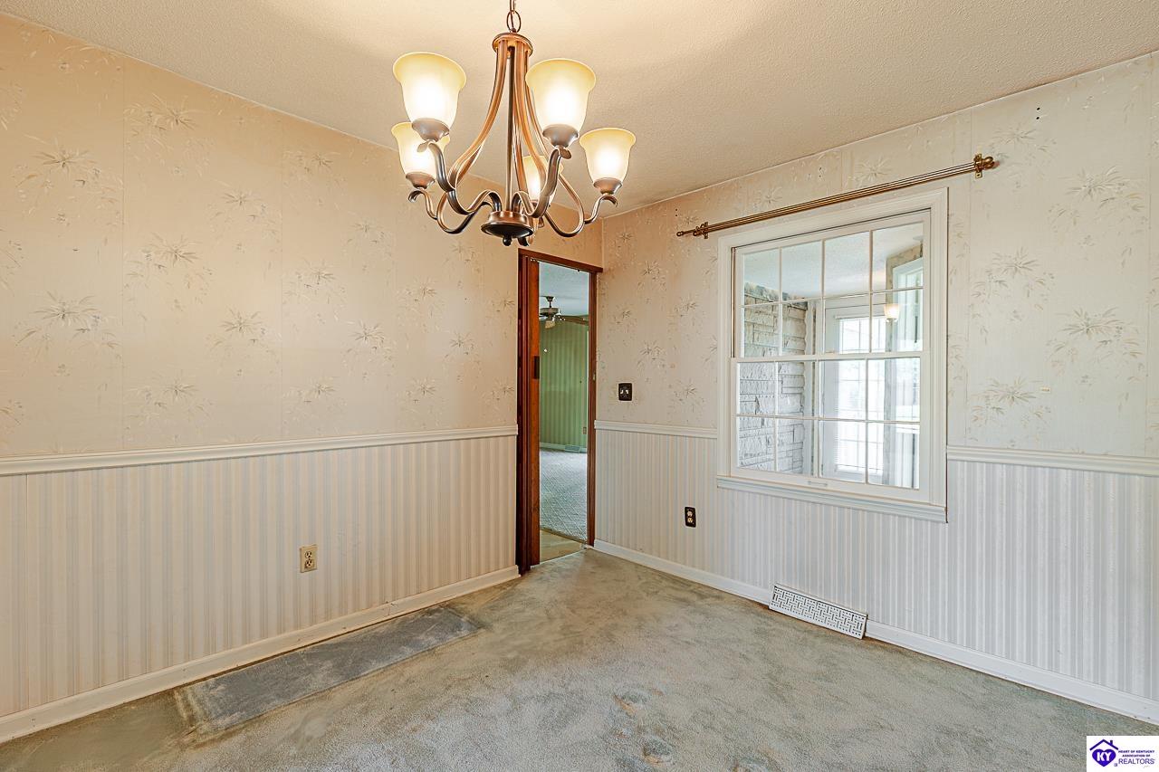 930 Robin Circle Property Photo 25