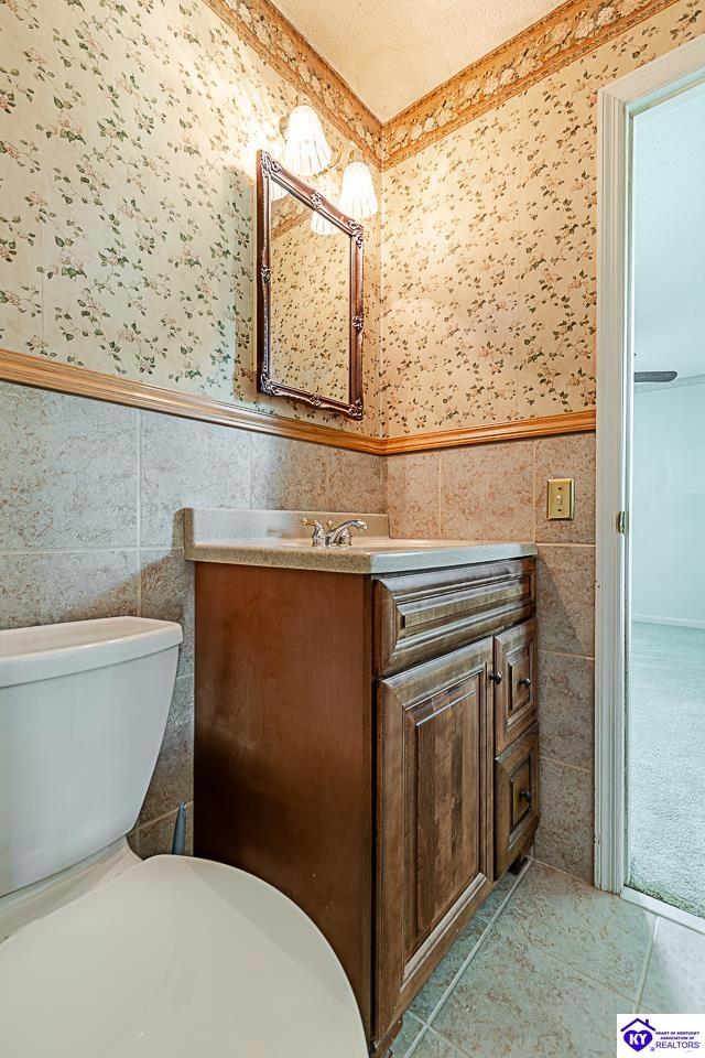 930 Robin Circle Property Photo 39