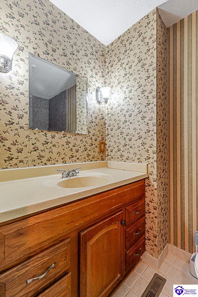 930 Robin Circle Property Photo 40