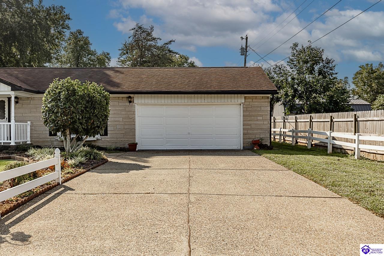 930 Robin Circle Property Photo 60