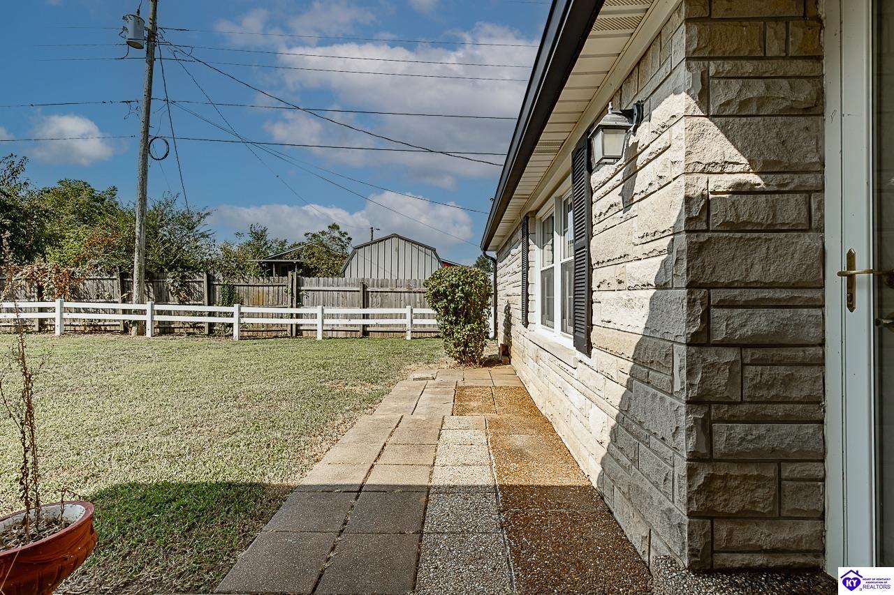 930 Robin Circle Property Photo 72