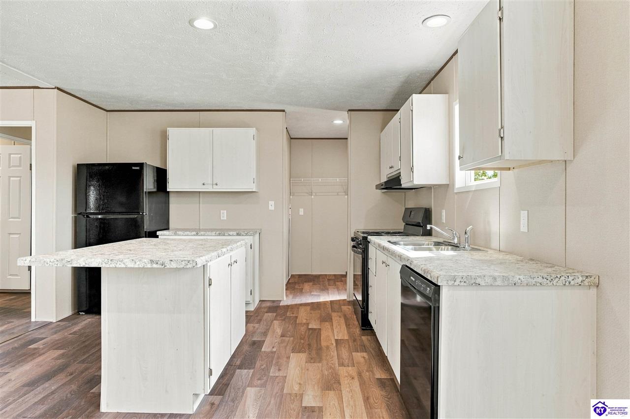 96 Grace Lane Property Photo 19