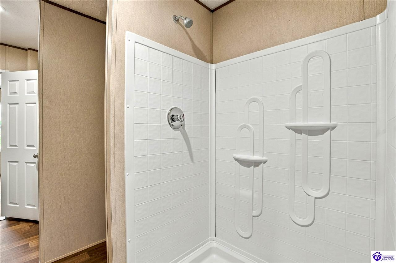 96 Grace Lane Property Photo 35