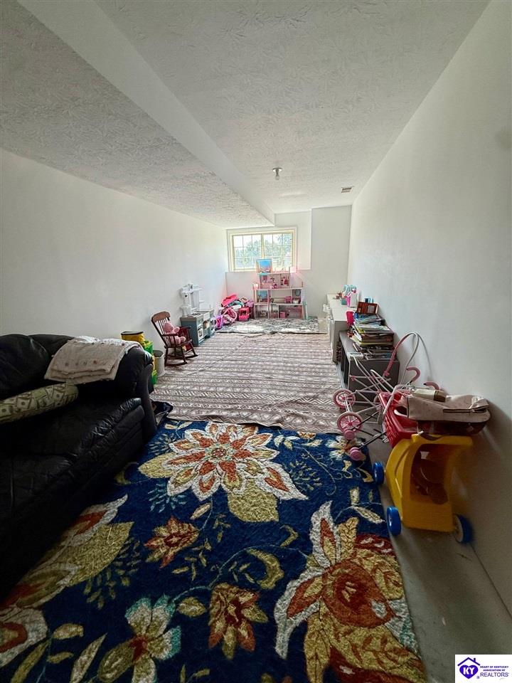 28 Arlington Drive Property Photo 21