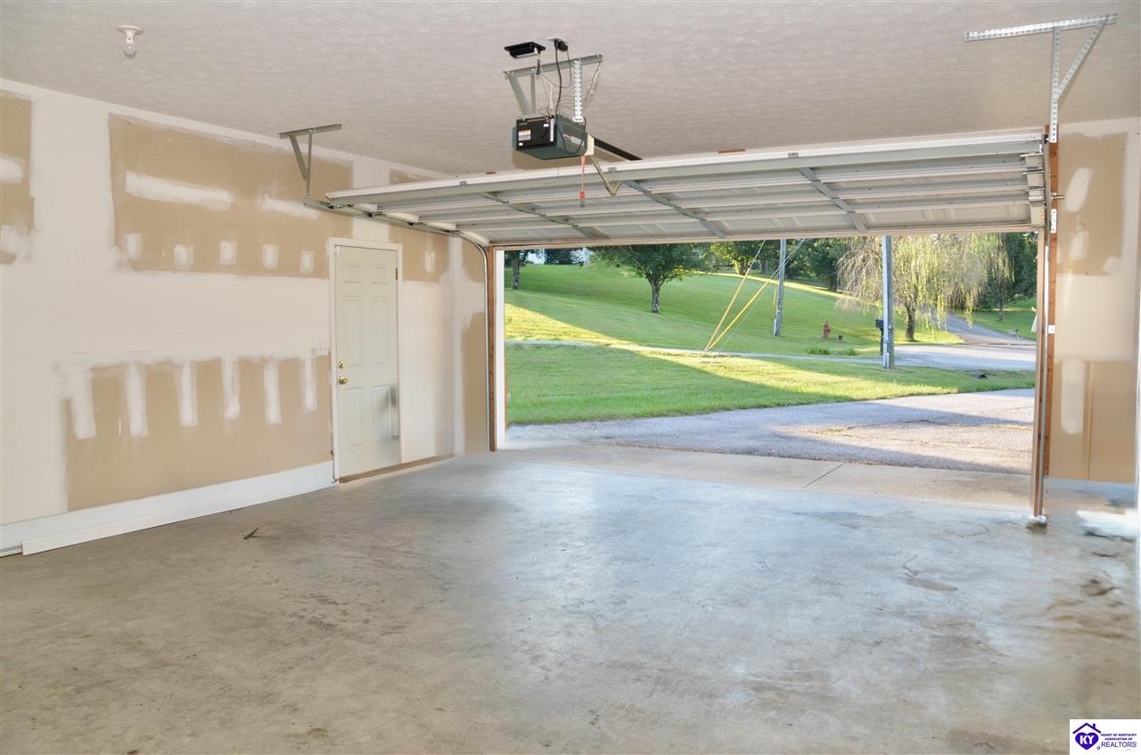 67 Minks Court Property Photo 28