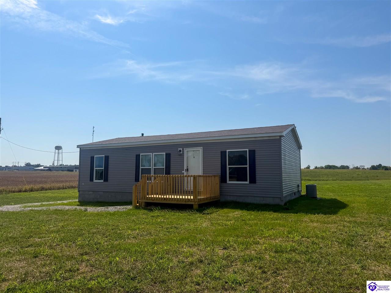 2059 W Highway 60 Property Photo 16
