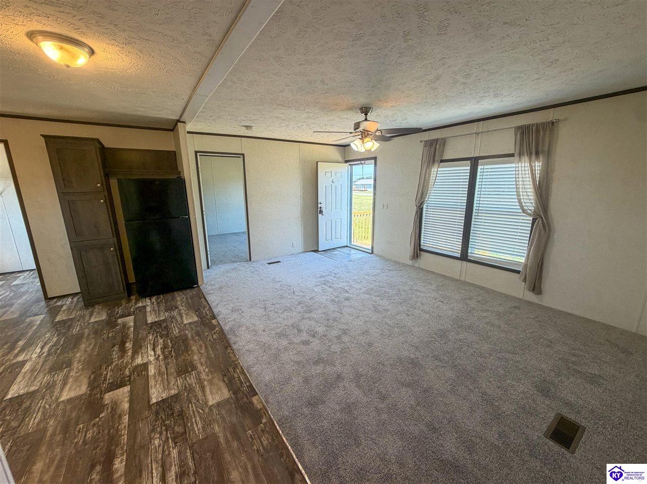 2059 W Highway 60 Property Photo 21