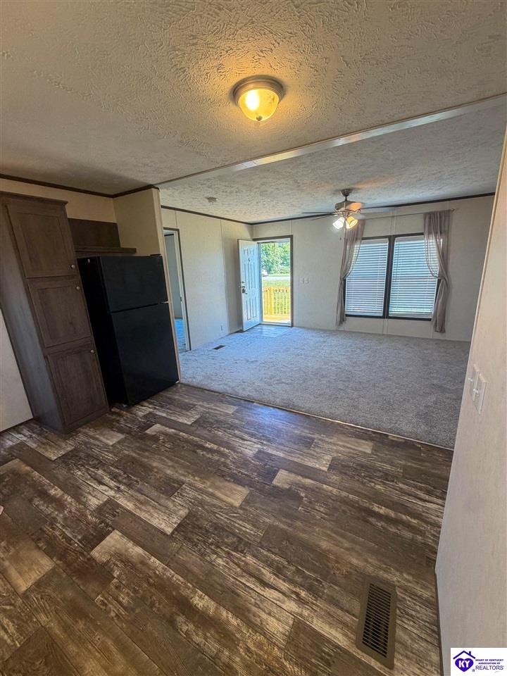 2059 W Highway 60 Property Photo 25