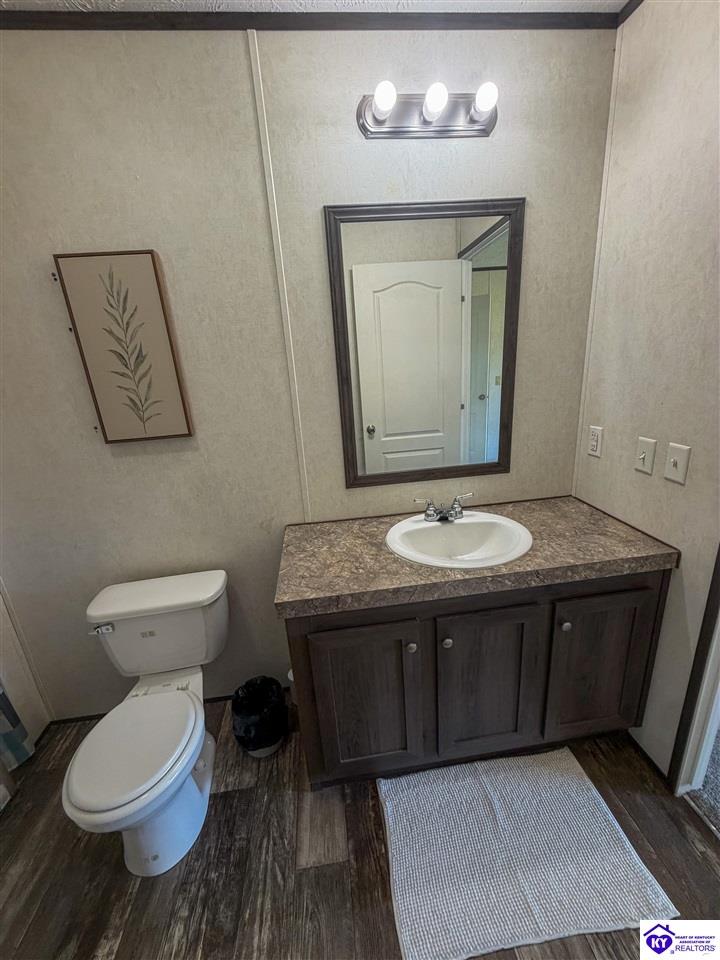 2059 W Highway 60 Property Photo 32