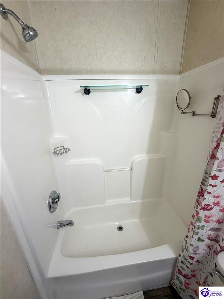 2059 W Highway 60 Property Photo 36