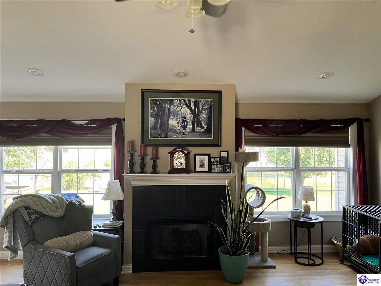 617 Memory Lane Property Photo 5