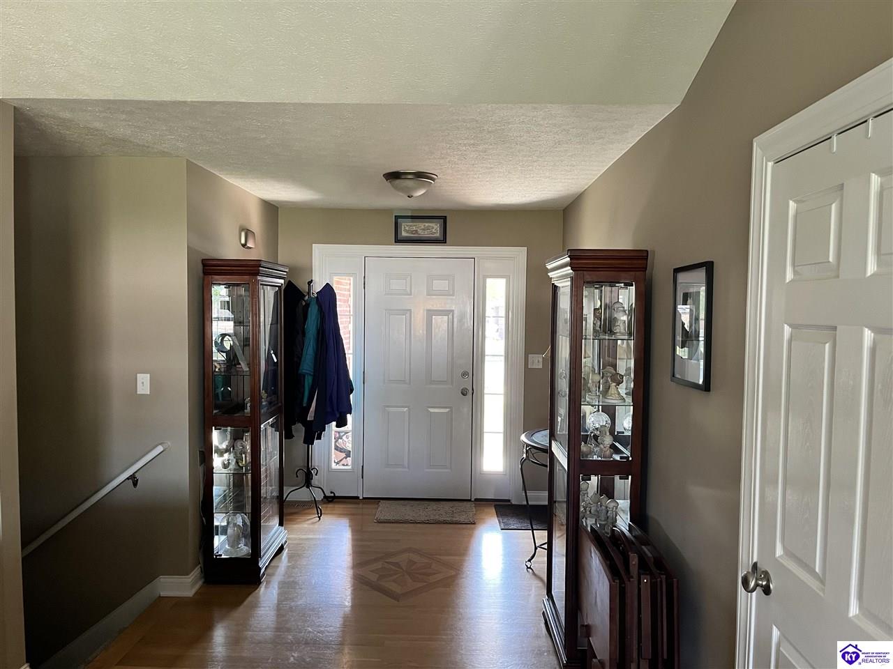 617 Memory Lane Property Photo 6