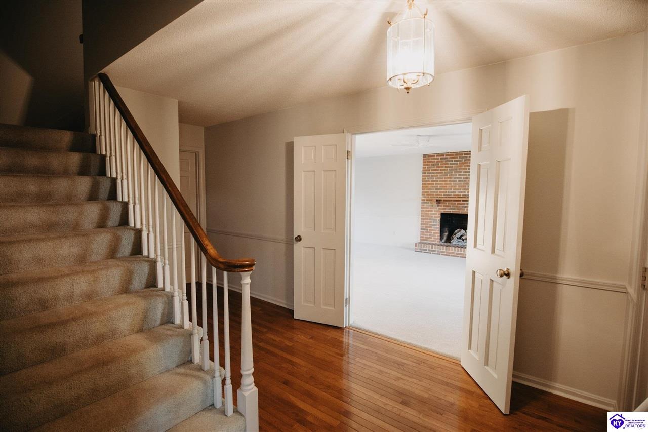 1047 Fisher Lane Property Photo 15
