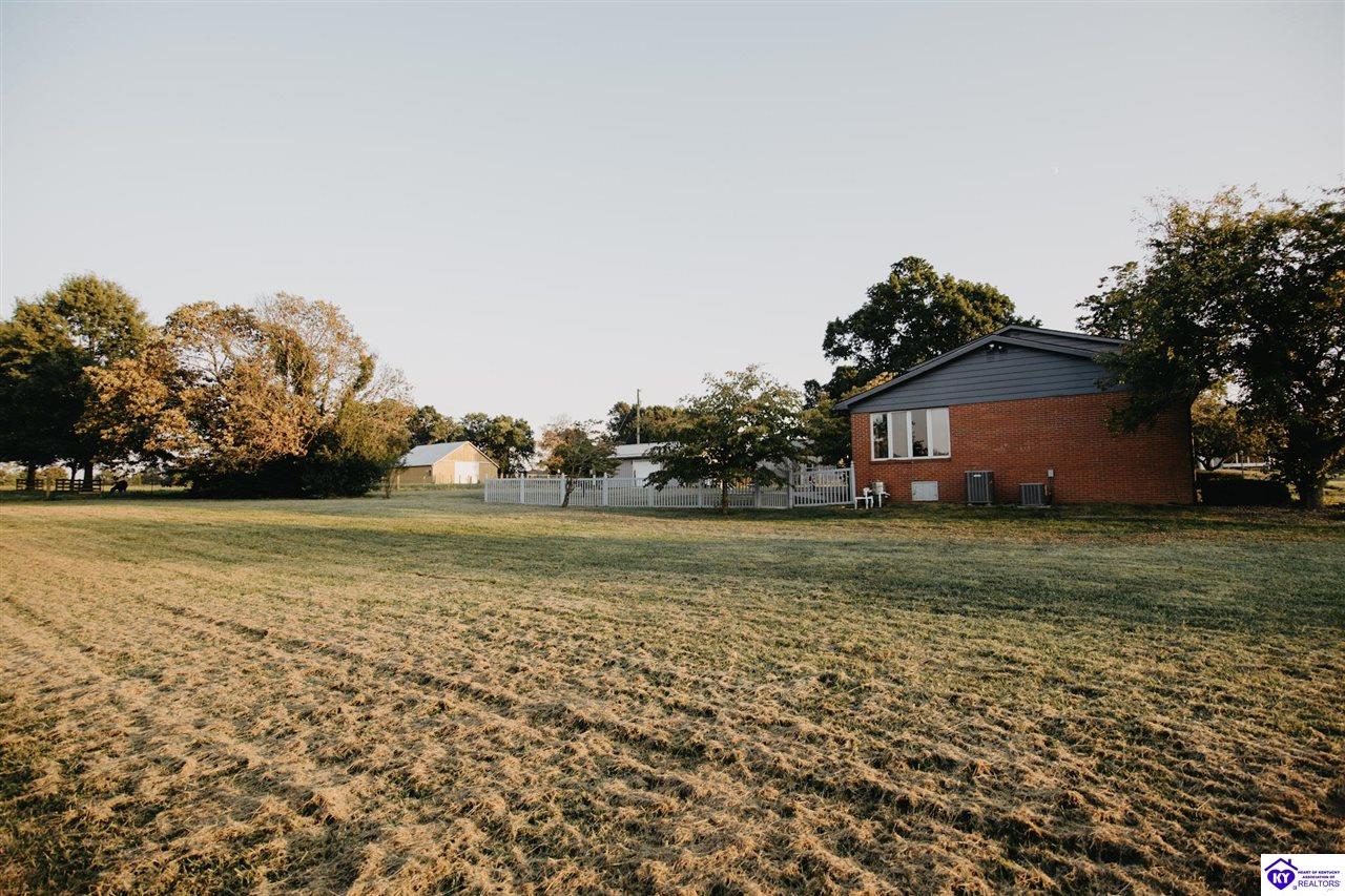1047 Fisher Lane Property Photo 36