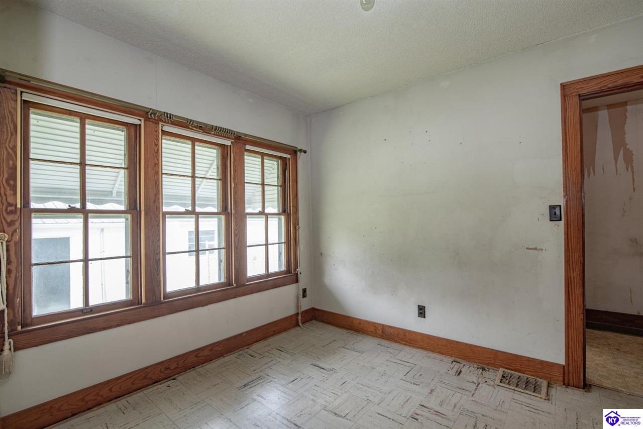 619 S Wilson Rd Property Photo 25