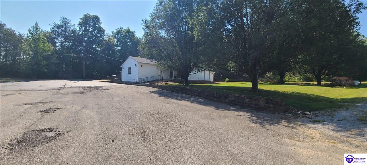 12497 Boston Road Property Photo 9