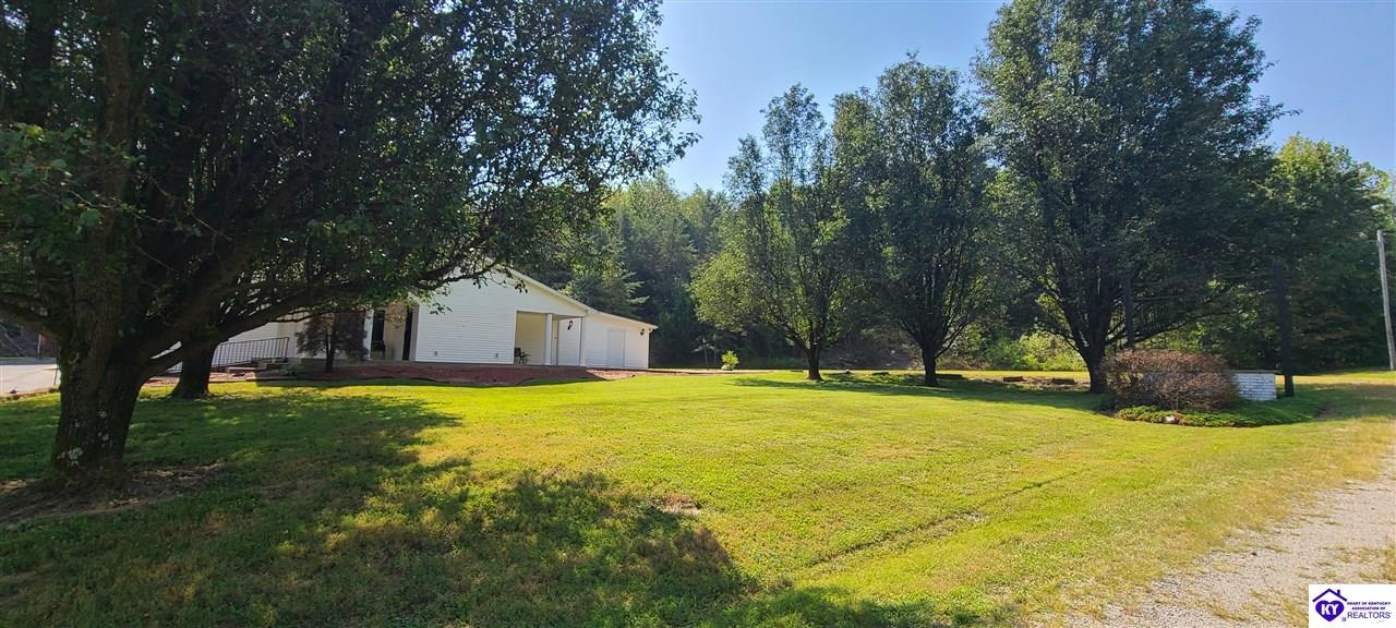 12497 Boston Road Property Photo 18