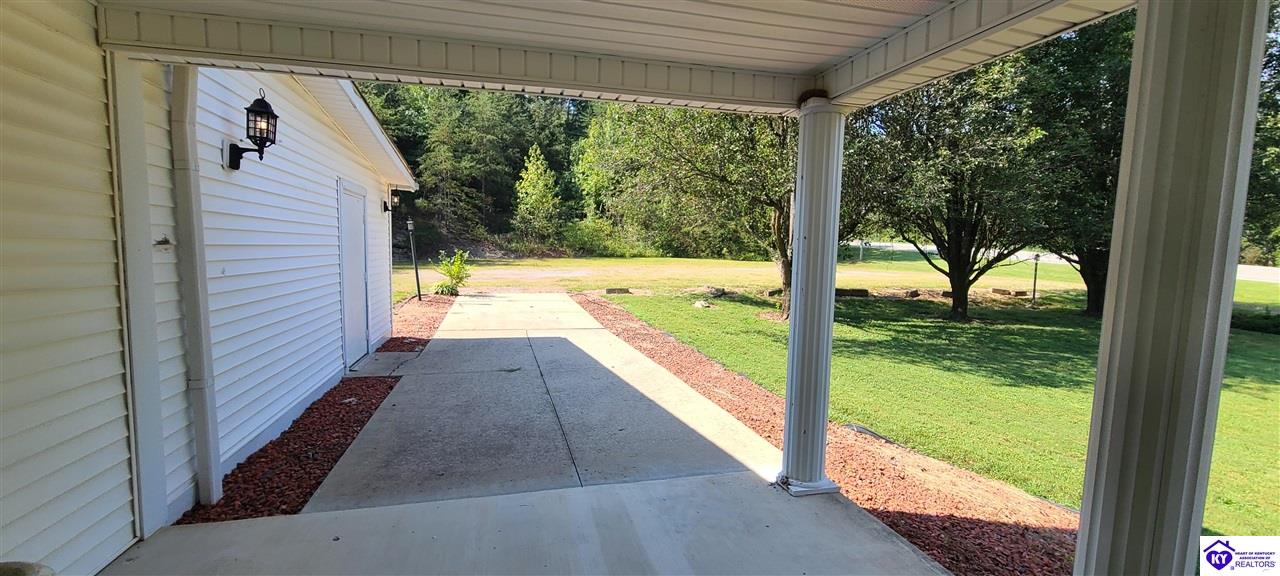 12497 Boston Road Property Photo 19