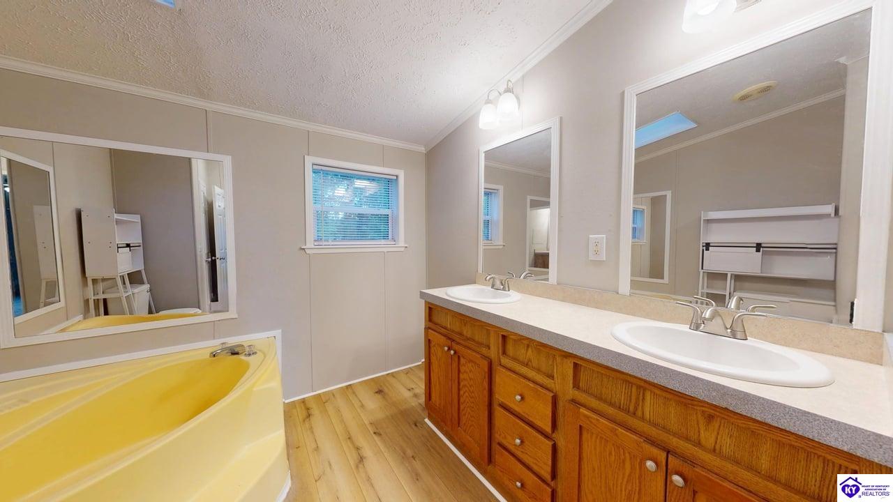 1005 Medley Drive Property Photo 27