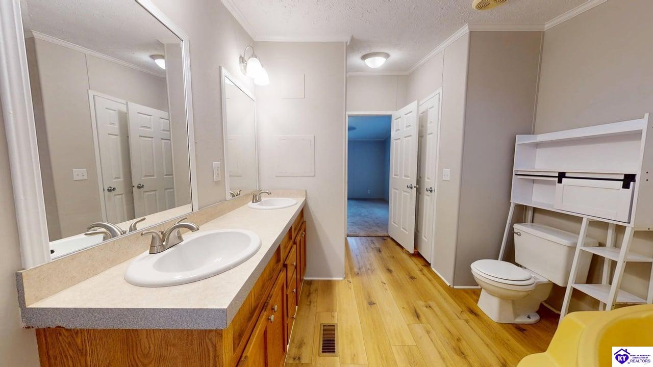1005 Medley Drive Property Photo 28