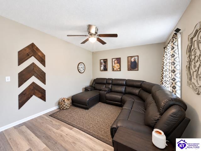 83 Tall Oak Court Property Photo 4
