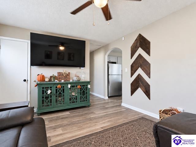 83 Tall Oak Court Property Photo 6