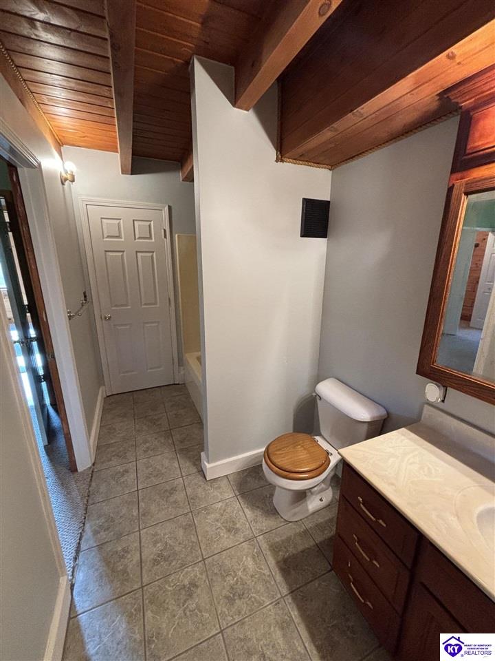 580 Hillcrest Drive Property Photo 37