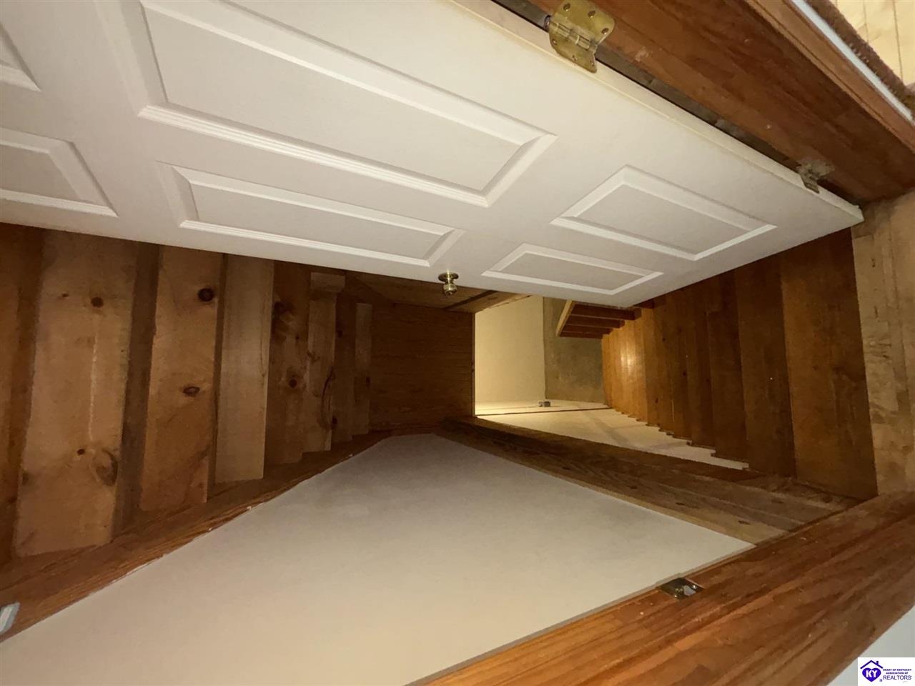 580 Hillcrest Drive Property Photo 63