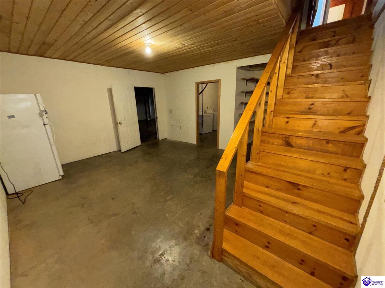 580 Hillcrest Drive Property Photo 64