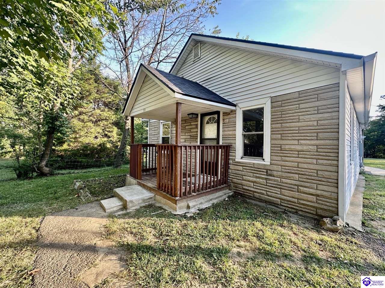 1524 Hargan Street Property Photo 2