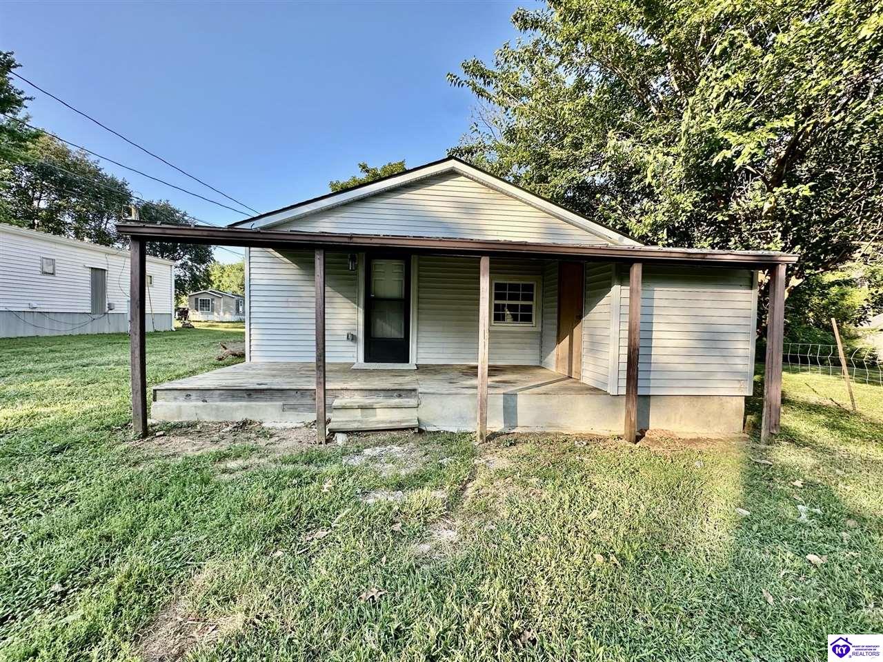 1524 Hargan Street Property Photo 5