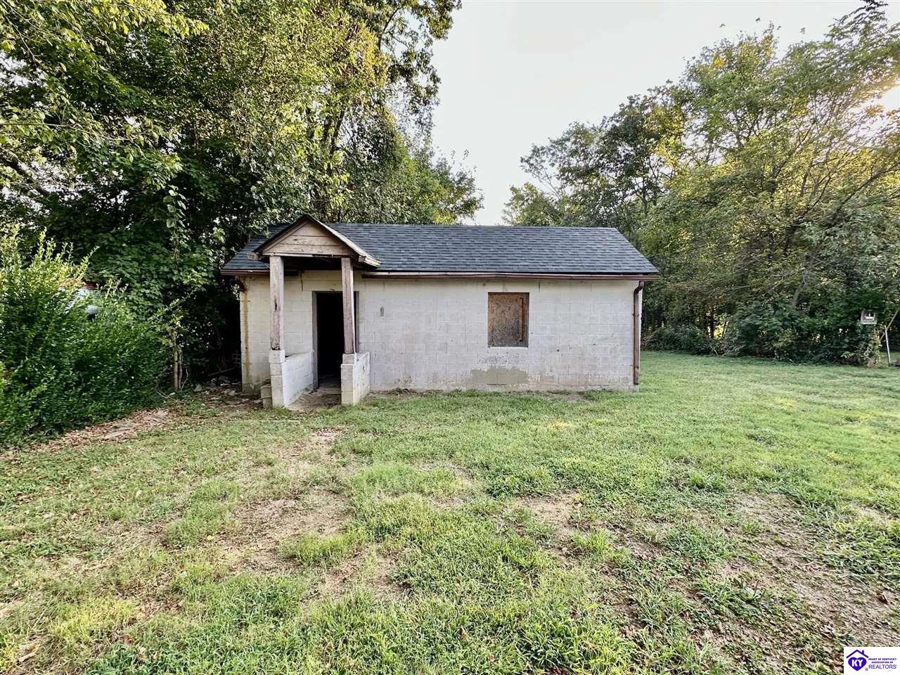 1524 Hargan Street Property Photo 6
