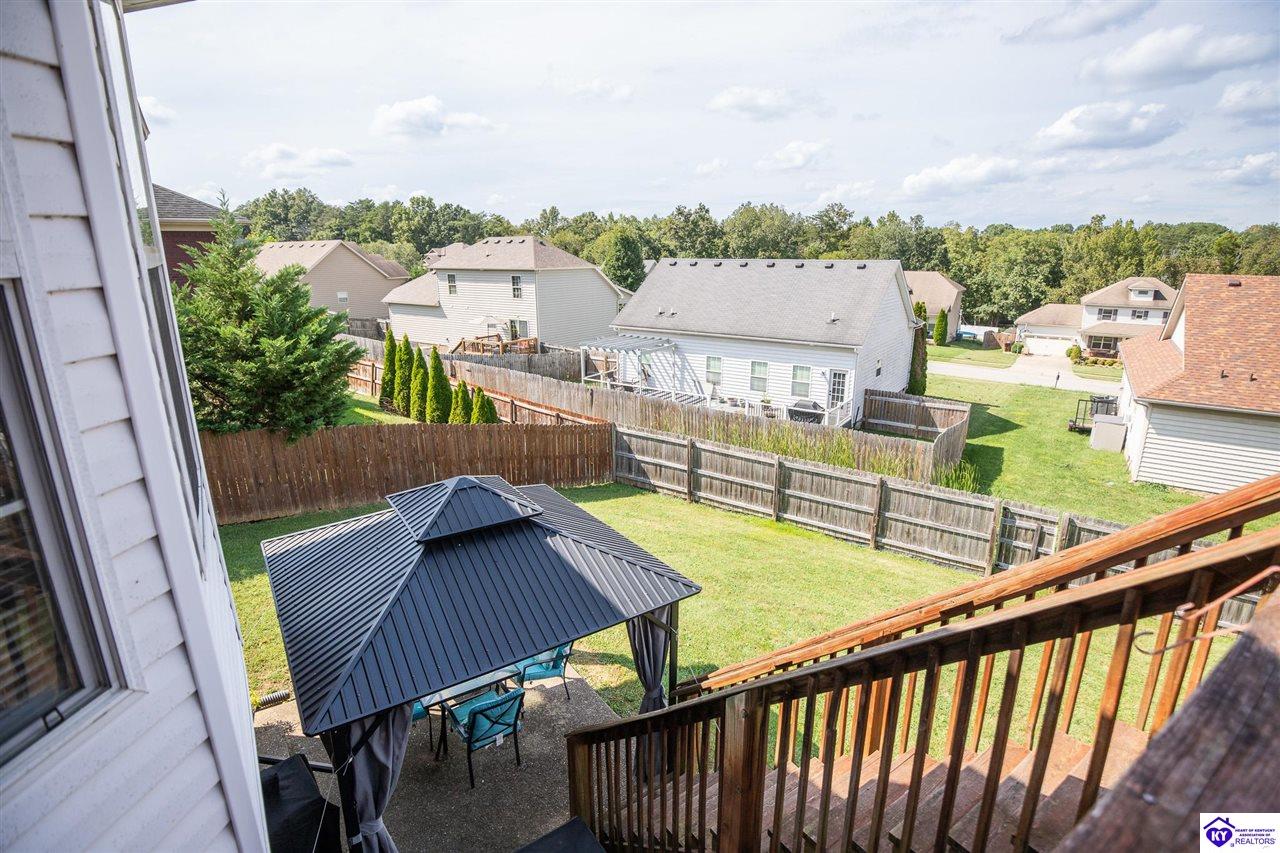 160 Halcomb Court Property Photo 18