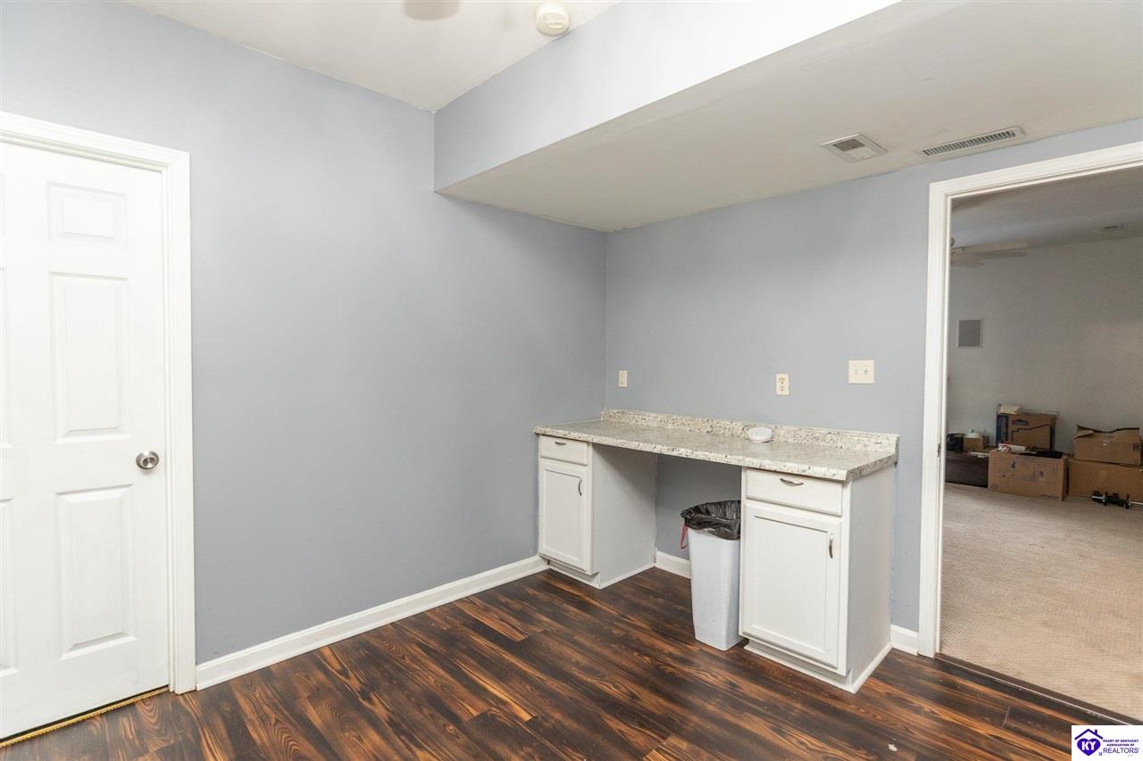 160 Halcomb Court Property Photo 72