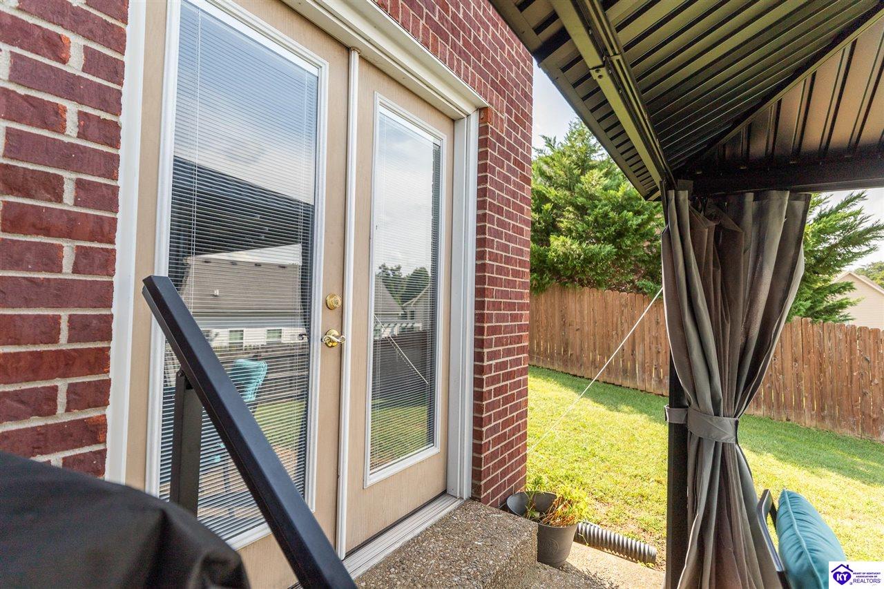 160 Halcomb Court Property Photo 74