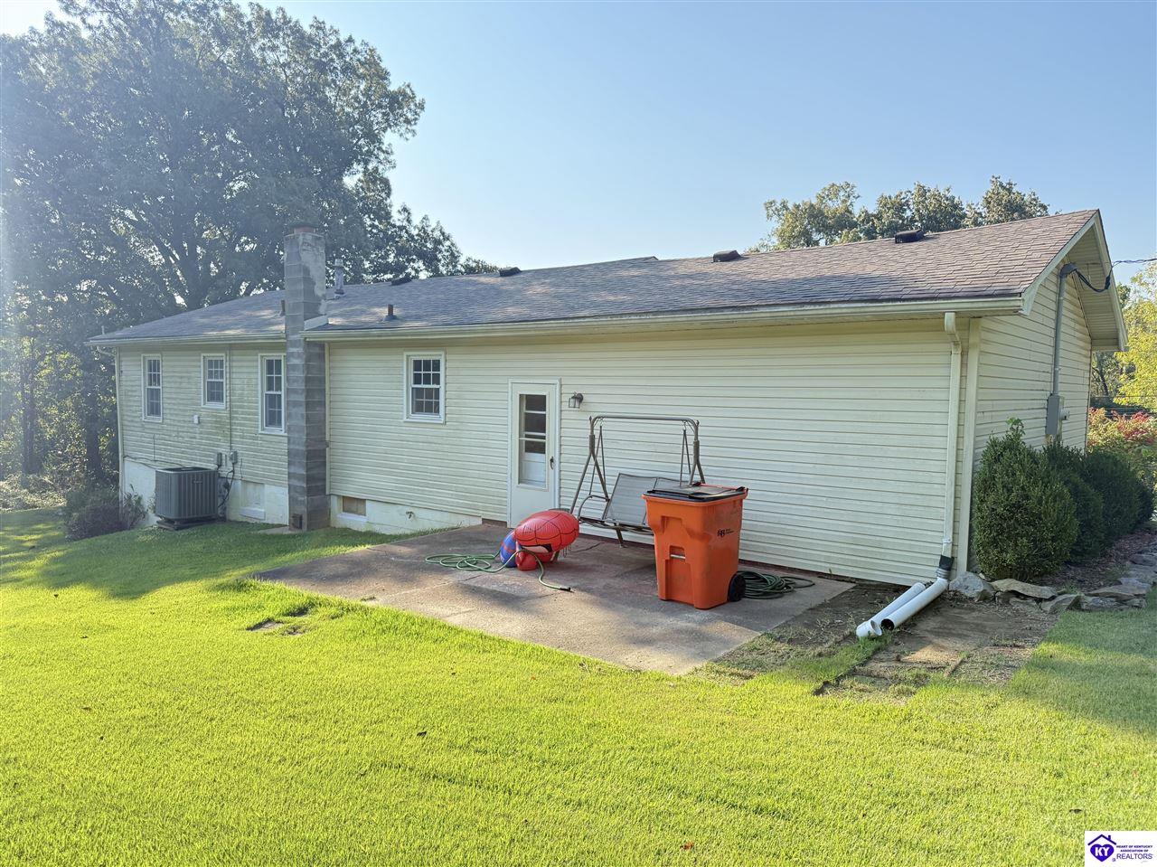 366 Battle Training Road Property Photo 4