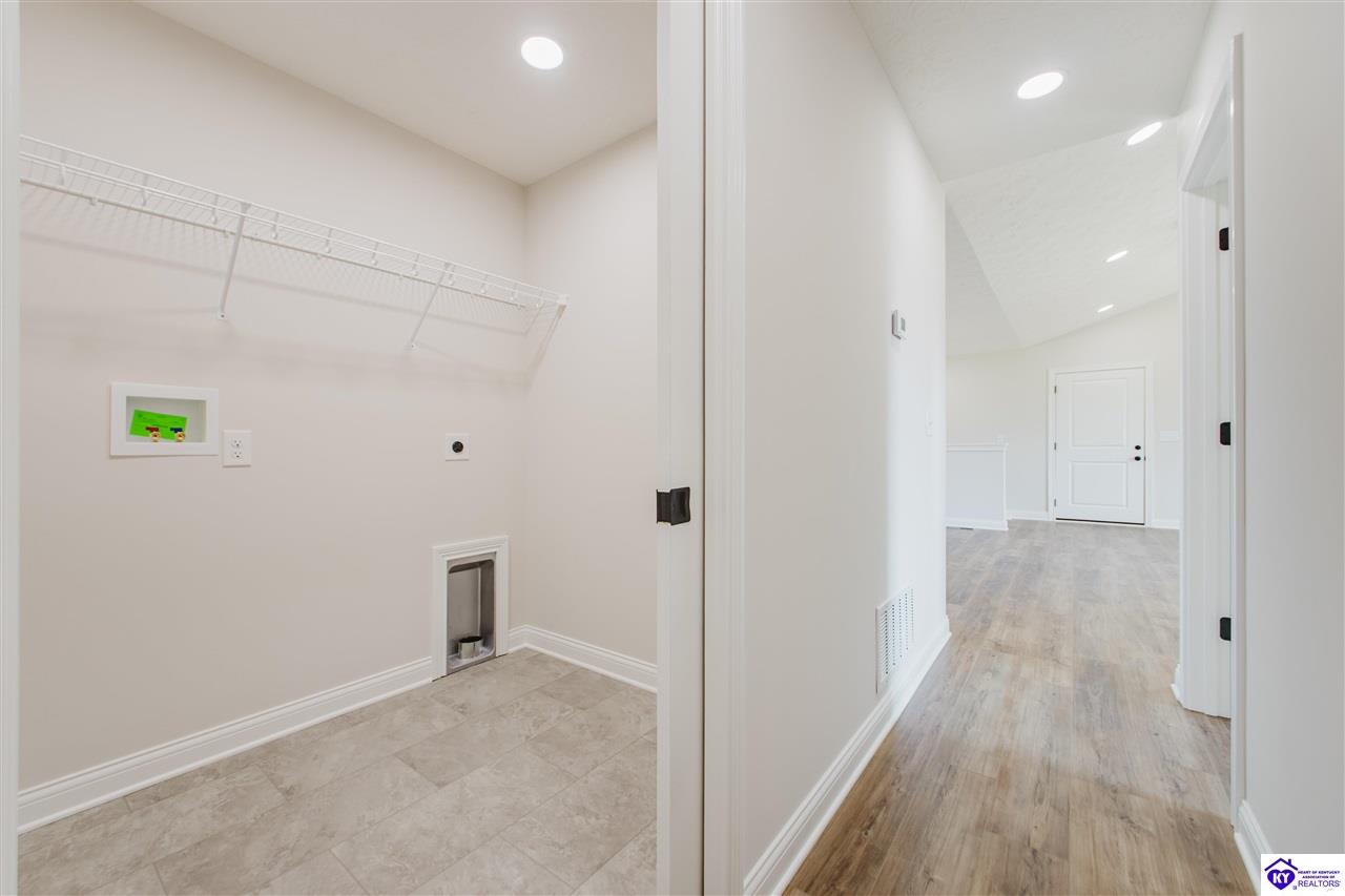 480 Cecil Avenue Property Photo 19