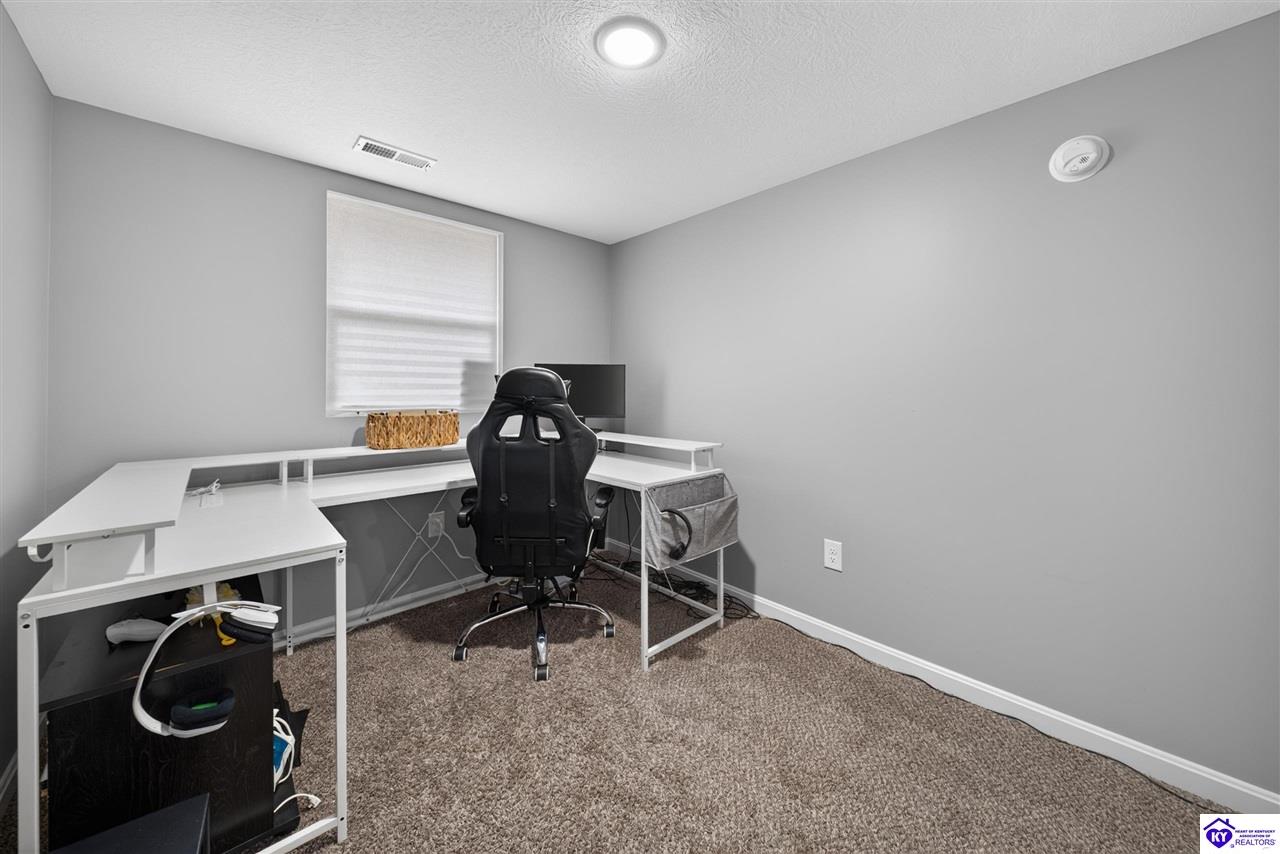 1107 Wooddale Road Property Photo 9