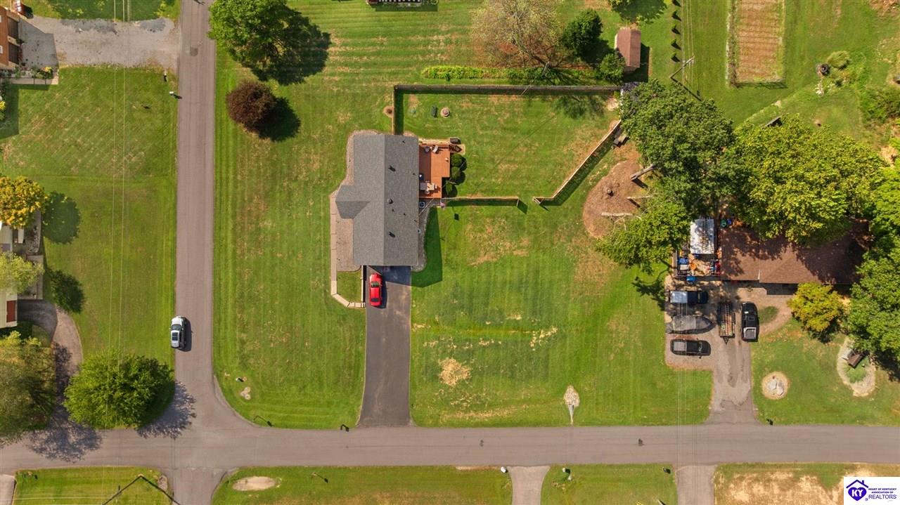 22 W Rainbow Way Property Photo 49