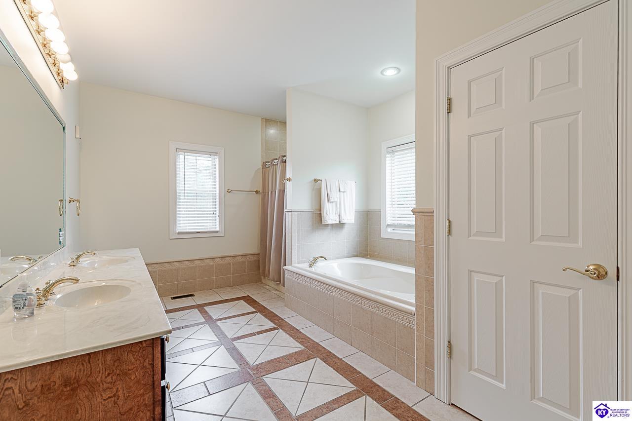 59 Camara Court Property Photo 16
